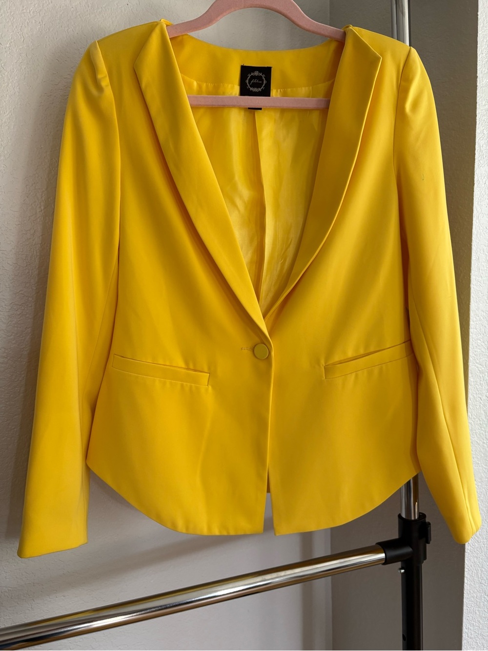 Filtre Women’s Yellow Blazer, SZ Medium, EUC